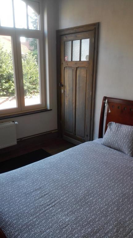 Guesthouse Oude Houtmarkt Ypres Exterior foto