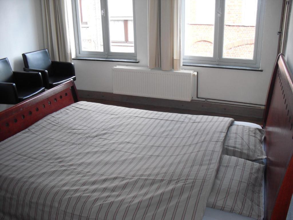 Guesthouse Oude Houtmarkt Ypres Habitación foto
