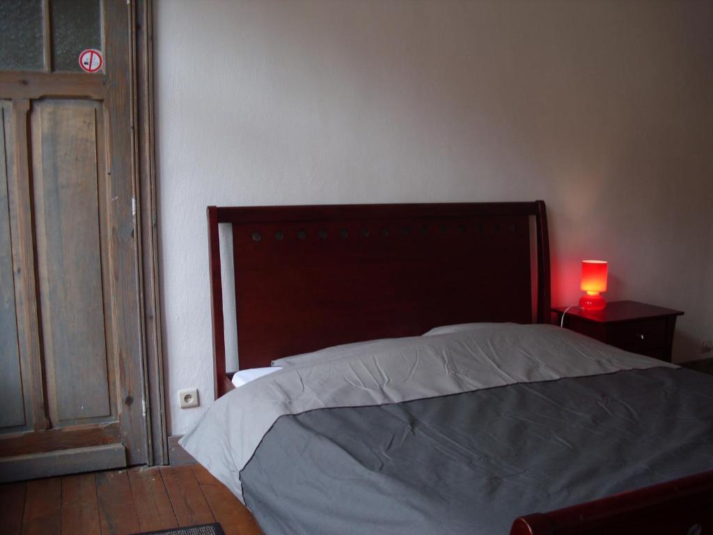 Guesthouse Oude Houtmarkt Ypres Habitación foto